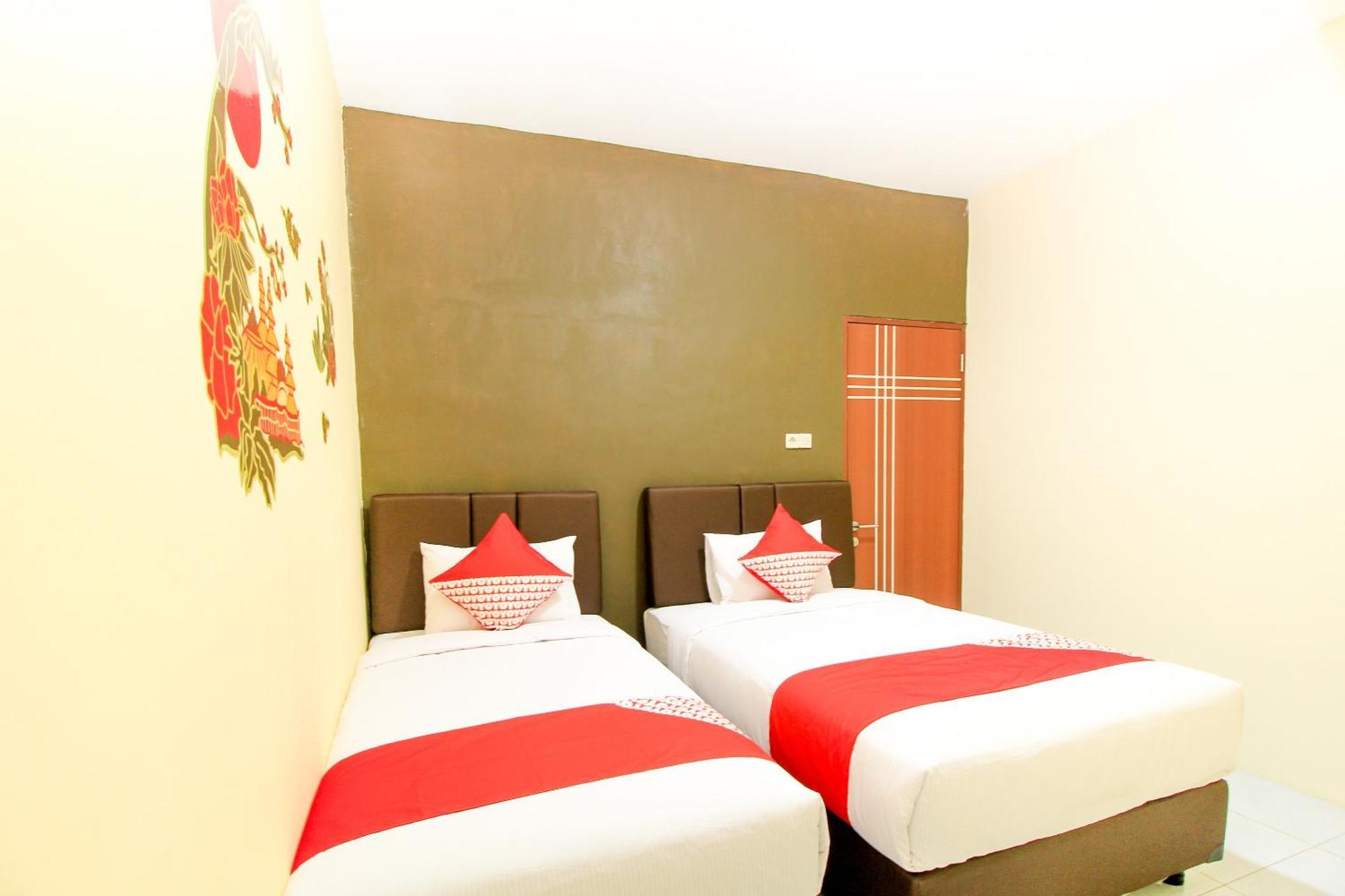 Super Oyo Capital O 217 A1 Hotel Surabaja Zewnętrze zdjęcie