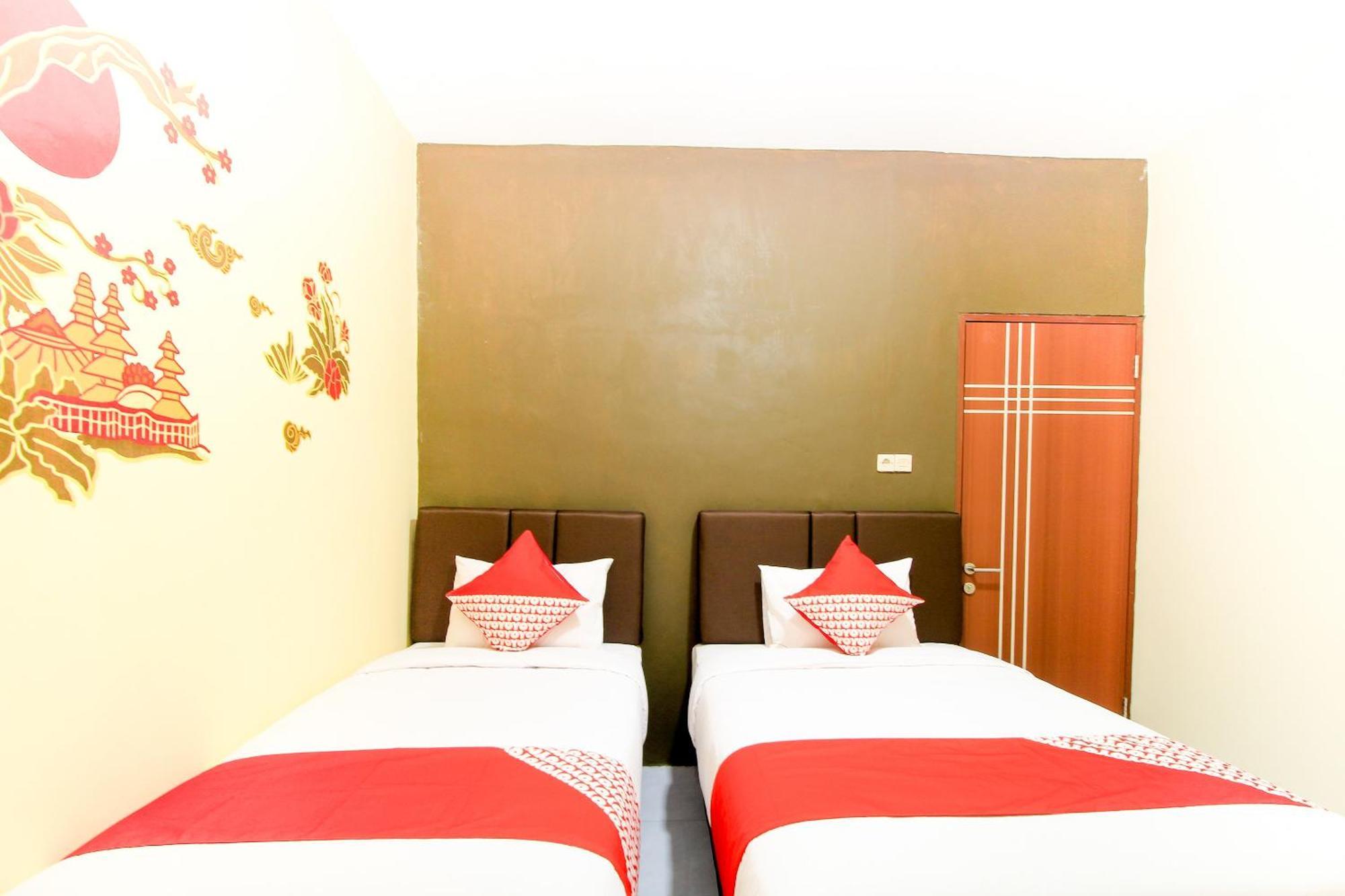 Super Oyo Capital O 217 A1 Hotel Surabaja Zewnętrze zdjęcie