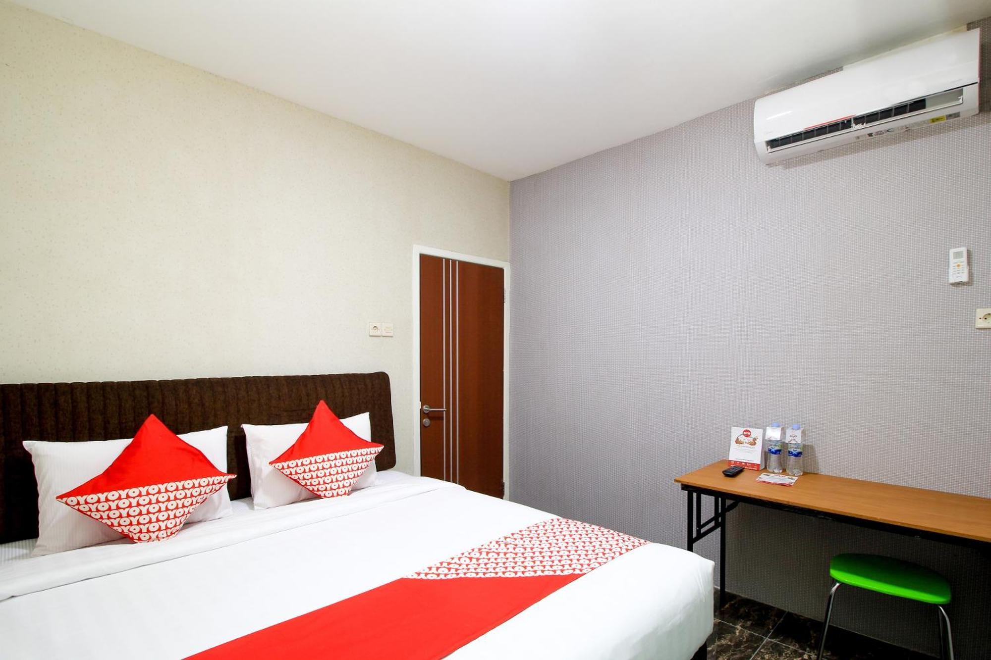 Super Oyo Capital O 217 A1 Hotel Surabaja Zewnętrze zdjęcie