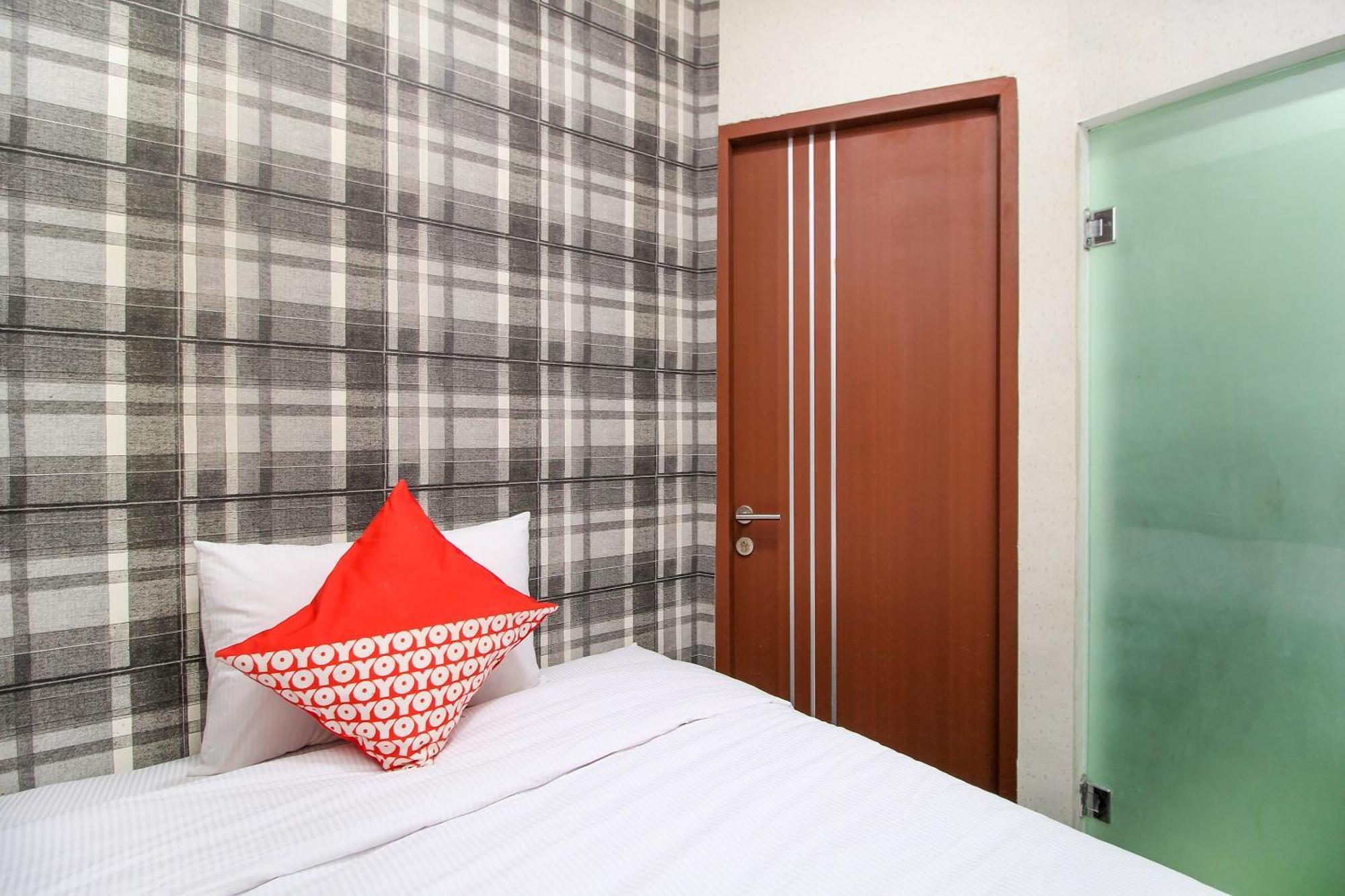 Super Oyo Capital O 217 A1 Hotel Surabaja Zewnętrze zdjęcie