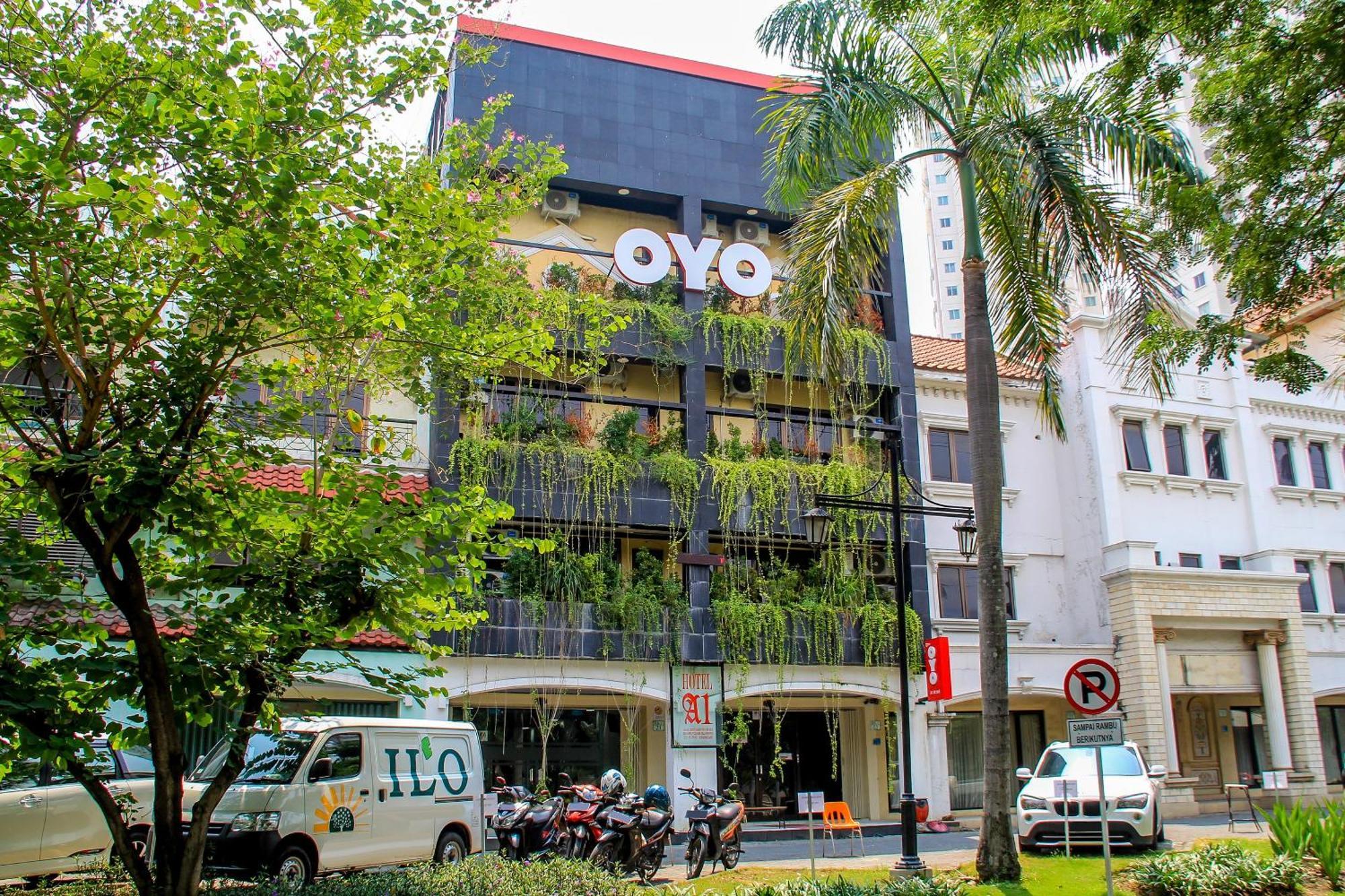 Super Oyo Capital O 217 A1 Hotel Surabaja Zewnętrze zdjęcie